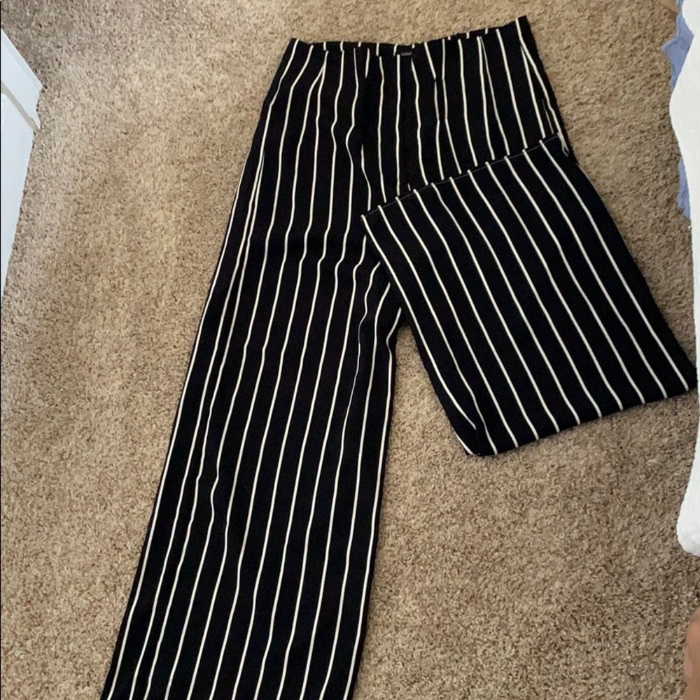 Fashion Nova pen stripe dress pants with belt loop